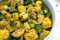Creamy Potato and Pea Coconut Curry Recipe