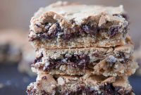 Chocolate Halfway Bars Recipe: Fudgy No-Bake Chocolate Bars