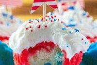 Patriotic Red, White & Blue Cupcake Recipe for Independence Day