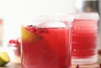 Pomegranate Margarita Recipe: How to Make a Tangy Pomegranate Cocktail