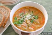 Hearty Bacon and Kale Minestrone Soup Recipe