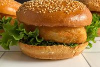 Hardee’s Cod Fish Sandwich Recipe — Copycat Hardees Fish Sandwich