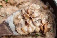 Creamy Mushroom Sauce Recipe for Steak: Rich, Savory Topping