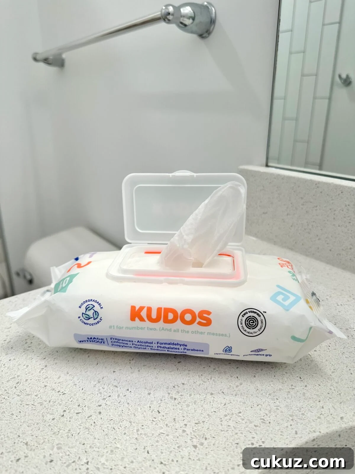 non-toxic baby wipes from kudos on TheFiltery.com