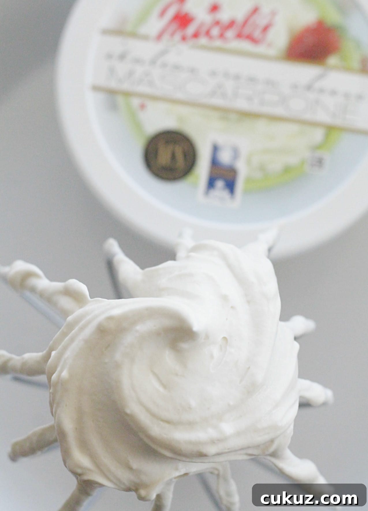 whipped mascarpone cream