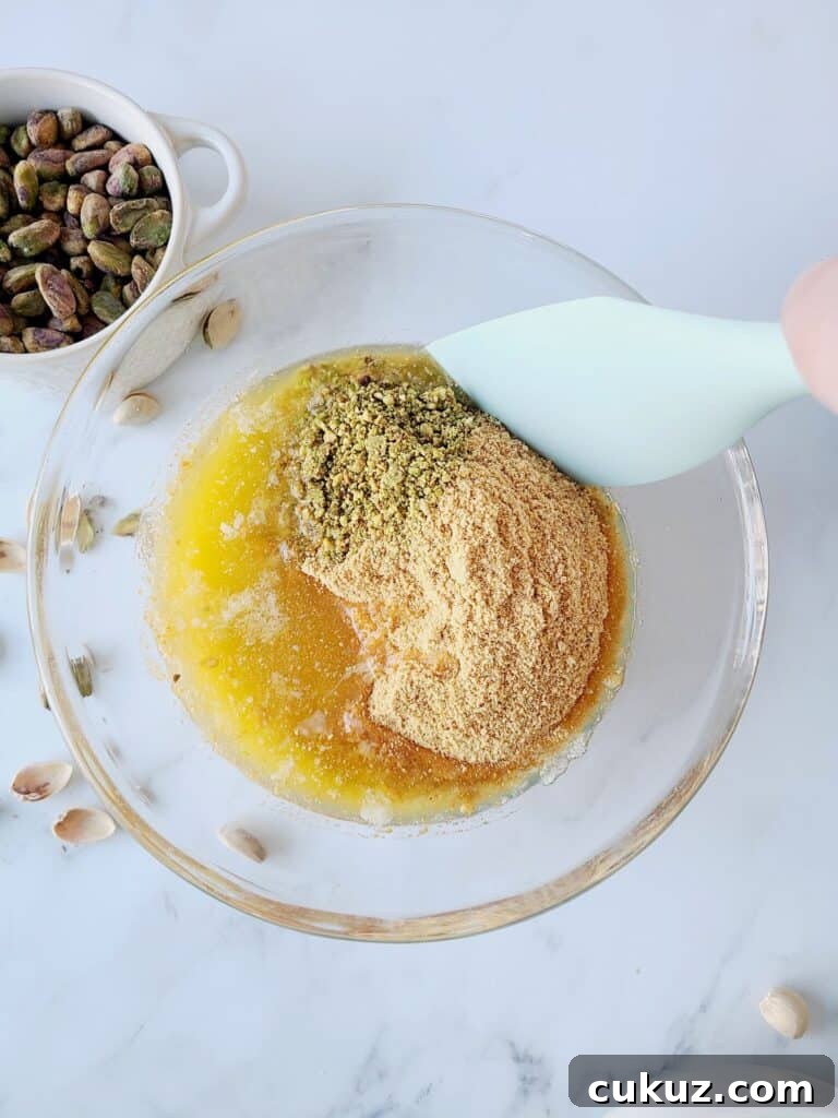 Mix for pistachio Graham cracker crust