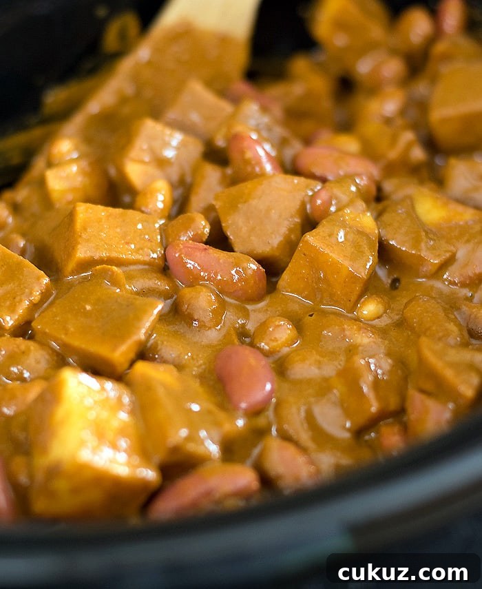 Vegan Slow Cooker Idaho® Potato and Bean Mole