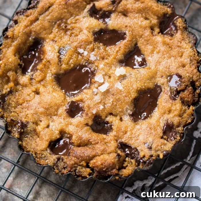 Gluten Free, Paleo & Keto Cookie Pie-For-1 🍪 #keto #lowcarb #dairyfree #paleo #healthyrecipes #ketodesserts #cookies