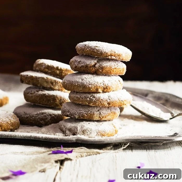 Gluten Free & Keto Mexican Wedding Cakes (i.e. Russian Tea cakes or Polvorones) 👰🏻 #ketocookies #lowcarbcookies
