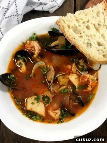 a bowl of easy cioppino soup.