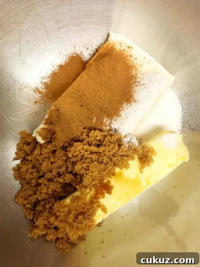 ingredients for cinnamon roll fat bomb