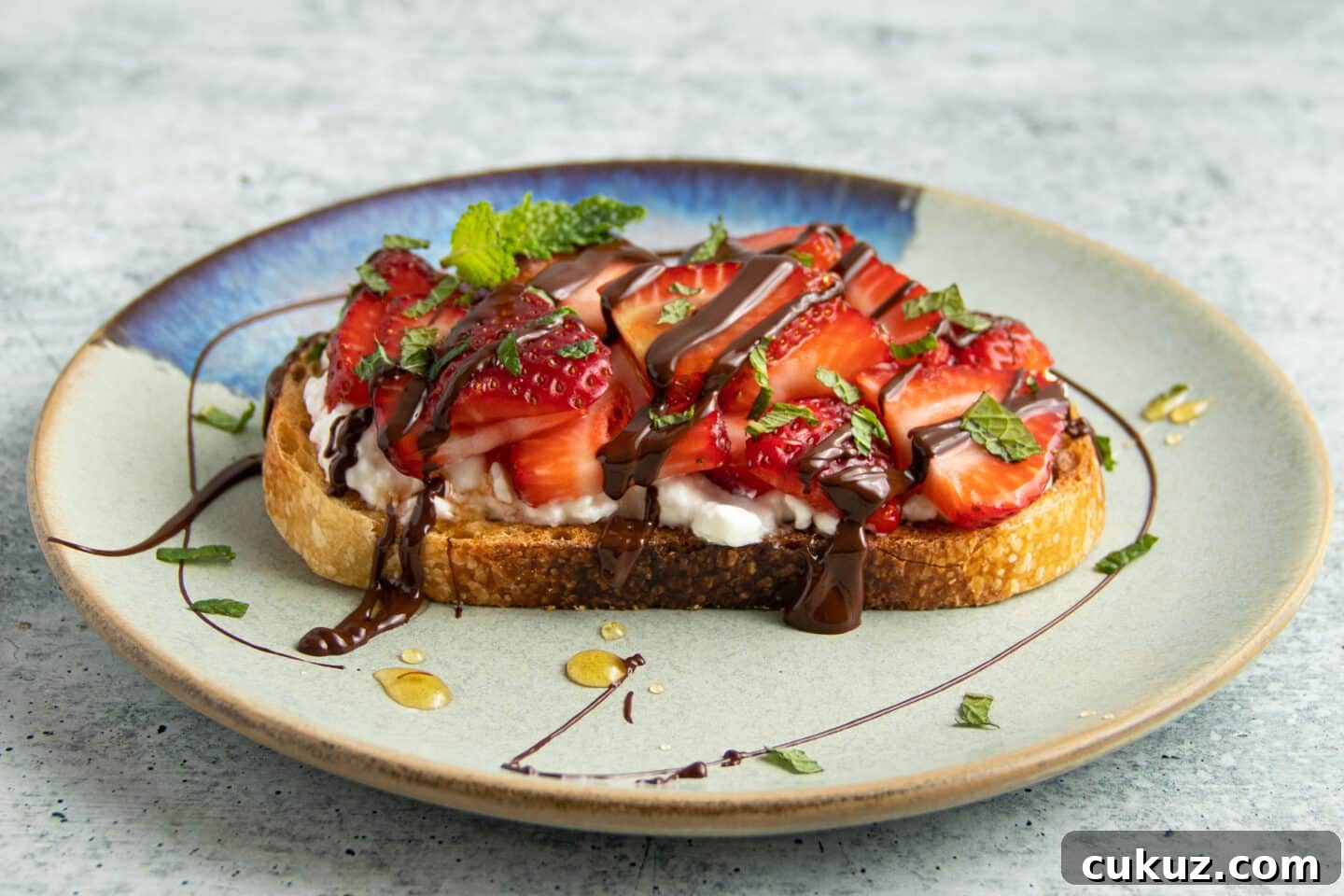 Picture of toast straight on. 