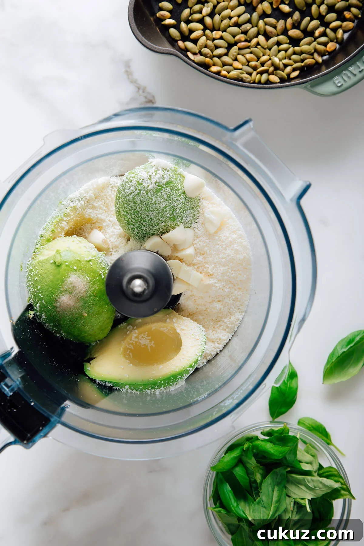 how to make avocado pesto