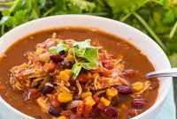 Wholesome Slow Cooker Chicken Chili Recipe
