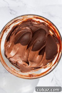 Bear-Shaped Chocolate Cupcakes with Silky Chocolate Mousse Filling 10 chocolate ganache