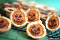 Baketober: 31 Fall Baking Recipes & Daily Challenges